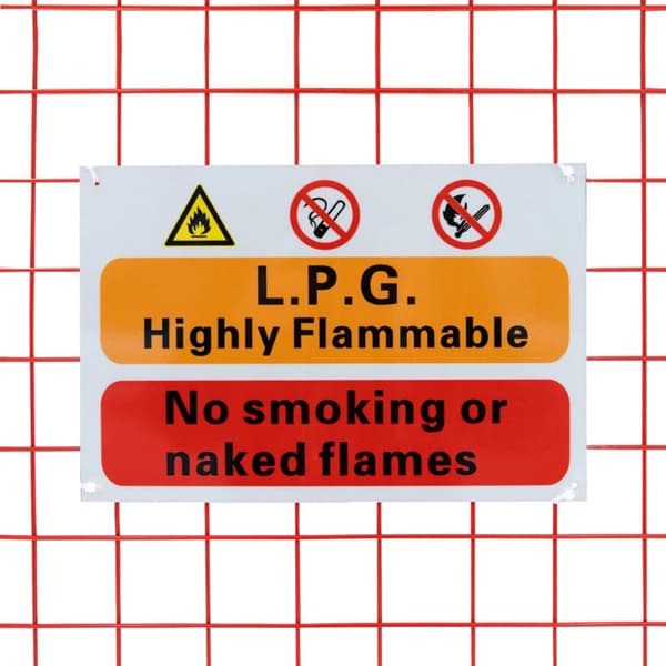 Fällbar gasflaskhållare | RÖD | Optimal säkerhet och ventilation | Slitstarkt stålnät | 2 hänglås med 2 nycklar ingår | Kompakt och vikbar design.