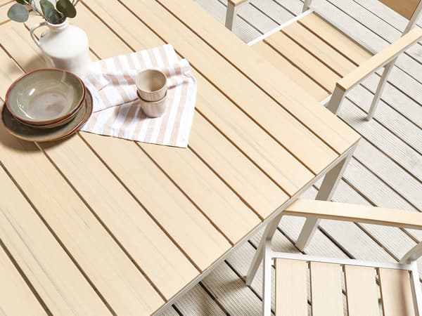 Havebord Lysebrun Hvid 95 x 95 cm 4 Personers Udendørs Spisebord Nonwood Bordplade med Lameller Indretning Design Terrasse Tilbehør