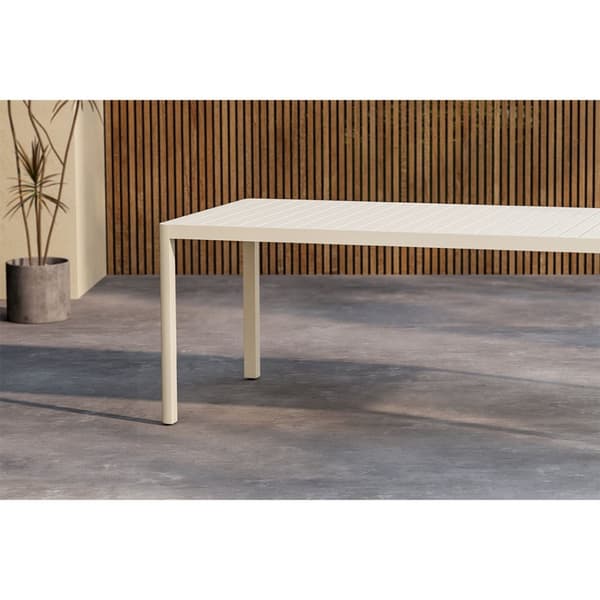 Giardini hagebord beige.