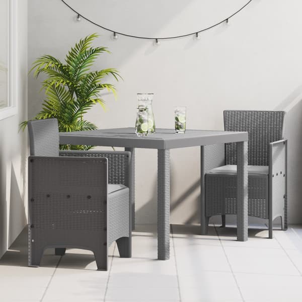 Ljusgrått trädgårdsmöblemang med kuddar av poly rattan