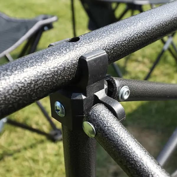 Fällbart campingbord i kolfiberstål
