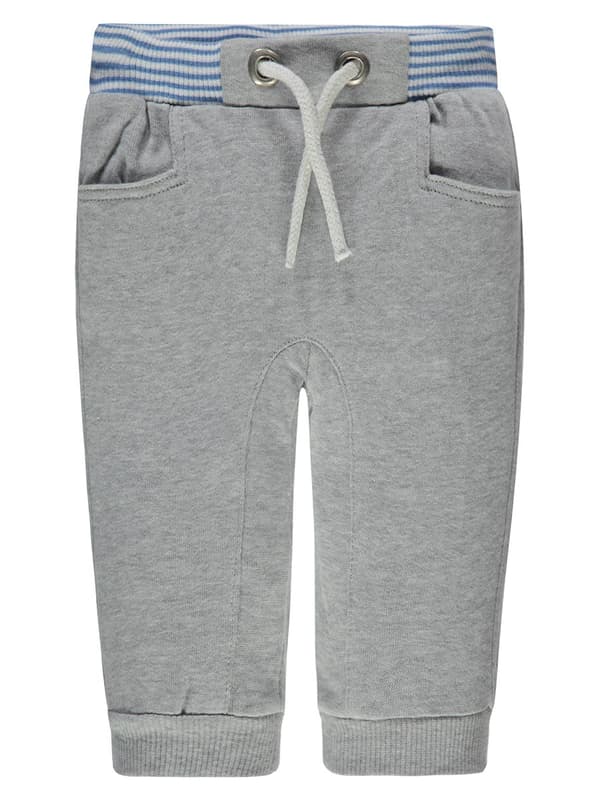 Pojkset: tröja, t-shirt och Kanz mjukisbyxor