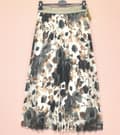 Pikkukuva 3 / 3: Pleated skirt flowers - several colors - one size 38-44