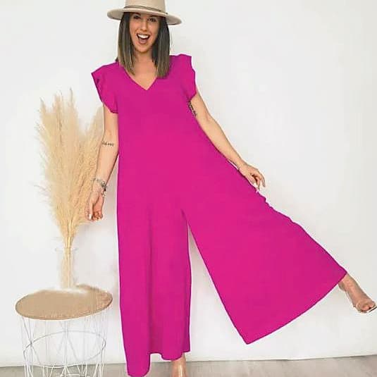 Jumpsuit with comfort and style - one size 40-46