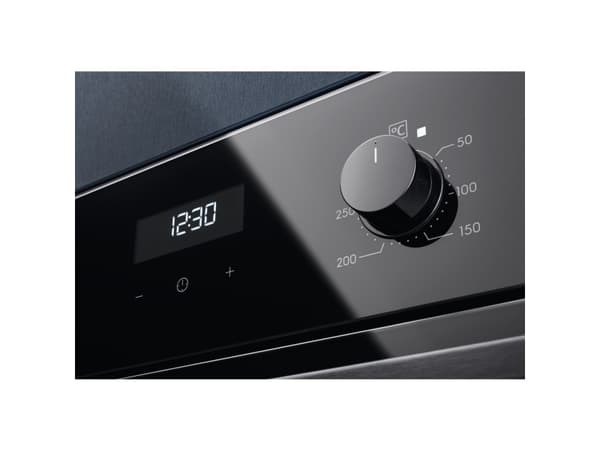 Electrolux Serie 600 EOD5H70BZ, Medium, Elektrisk ovn, 65 l, 2750 W, 65 l, 50 - 250 °C