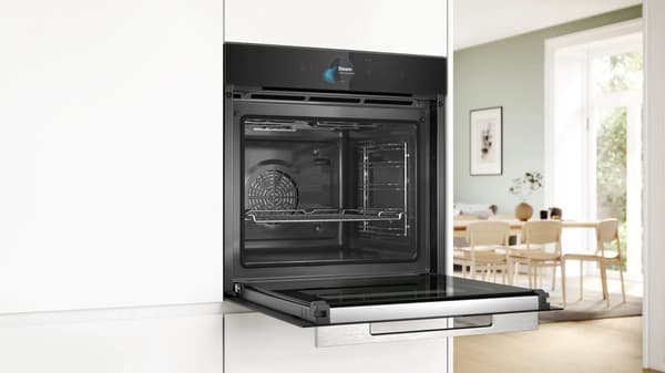 Bosch Series 8 HRG7784B1 Sisäänrakennettu uuni pyrolyysi-, Airfryer- ja höyrytoiminnolla