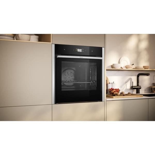 Neff Inbyggd multifunktionsugn 71l 60cm a+ pyrolyssvart - B64CS71N0