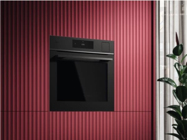 AEG Series 8000 TP8SB731AT, Medium, Elektrisk ovn, 3500 W, 70 l, 2300 W, 230 °C