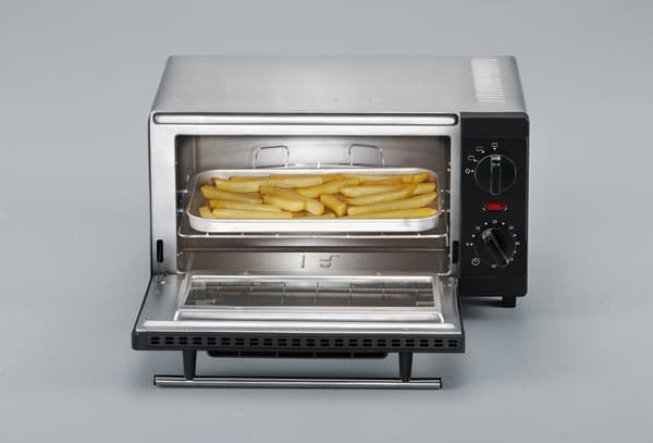 Severin TO 2052 leivänpaahdin 80 L 800 W musta grilli