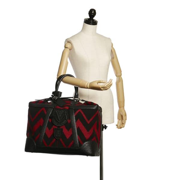 Pre-owned Louis Vuitton Grimaud Vail Blanket Red