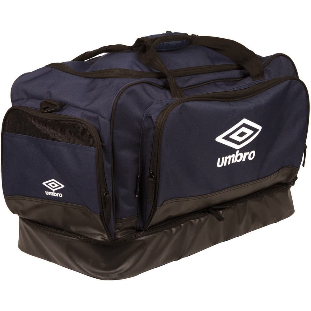 Umbro Logotyp Hardbase Duffle Bag med hårdvara