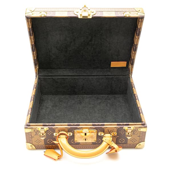 Pre-owned Louis Vuitton Monogram Nigo Cotteville 40 Brown
