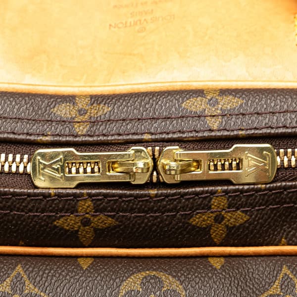 Pre-owned Louis Vuitton Monogram Alize 24 Heures Brown