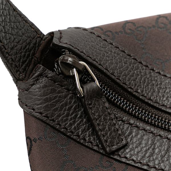 Pre-owned Gucci XL GG Nylon Travel Bag Brown