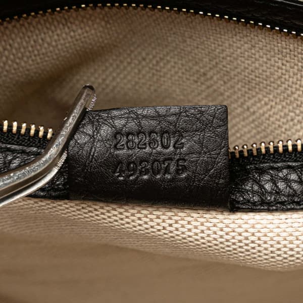 Pre-owned Gucci Medium Pebbled Calfskin Soho Boston Bag Black