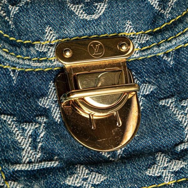 Pre-owned Louis Vuitton Monogram Denim Neo Speedy 30 Blue
