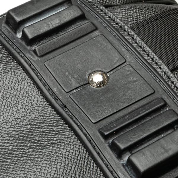 Pre-owned Louis Vuitton Taiga Satellite 53 Luggage Black