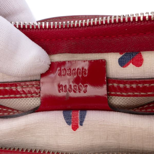 Pre-owned Gucci Medium GG Supreme Hearts Joy Boston White