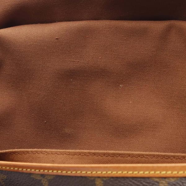 Pre-owned Louis Vuitton Monogram Saumur 43 Brown