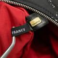 Miniatyrbillede 8 af 10: Pre-owned Chanel Old Travel Line Nylon Duffle Bag Black