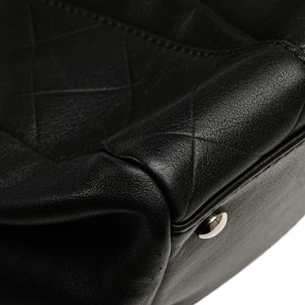 Pre-owned Chanel CC Chevron Quilted Lambskin Boston Black