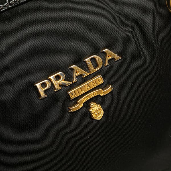 Pre-owned Prada Vernice Trimmed Tessuto Boston Bag Black