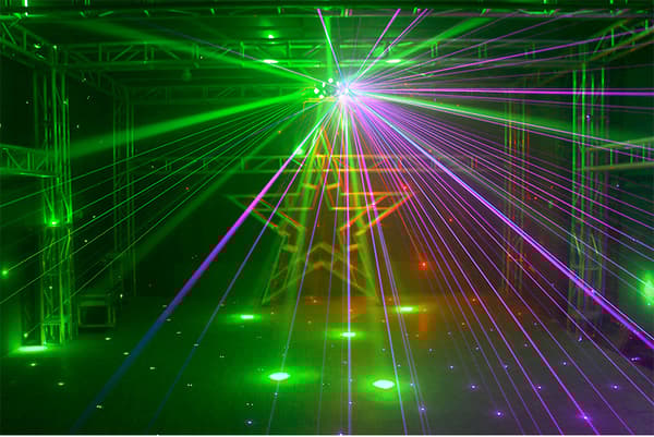 Tre-hoved roterende moving head lys, 180W effekt, DMX kontrol,Stråle Laser