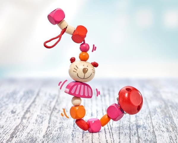 Nappklämma Selecta Spielzeug Kittisnapp tjejer 21 cm trä rosa/röd