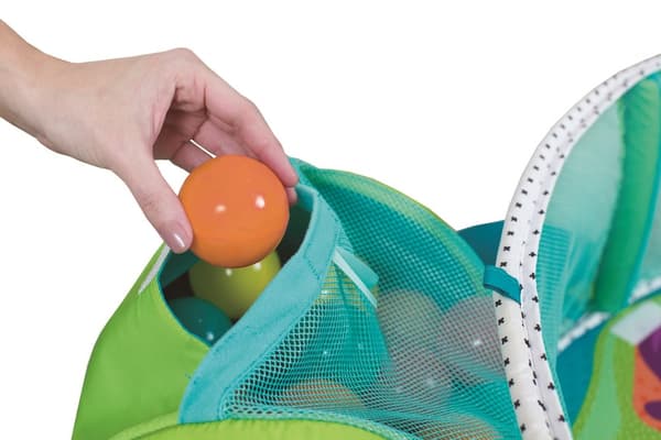 INFANTINO Grow-with-me activity gym & ball pit