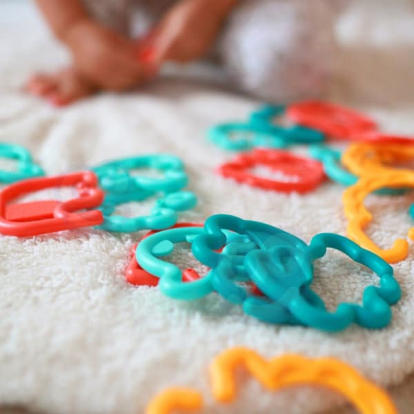 WOOPIE BABY Sensorisk legetøj Bidelegetøj til babyer Animal Charms kæde 24 stk.