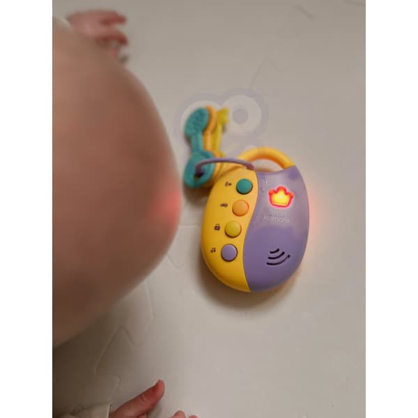 WOOPIE BABY interaktive bilnøgler med fjernbetjening og bidering 2 i 1