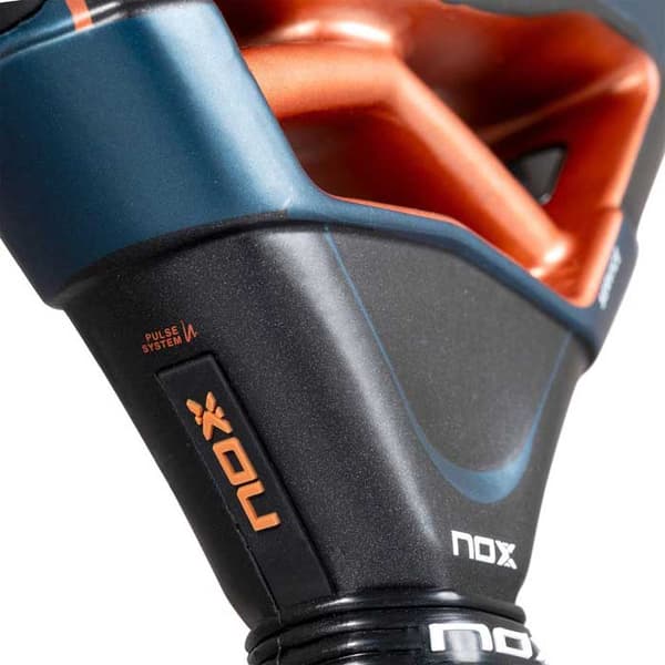 Nox At10 Genius Attack 18k AlumBy Agustin Tapia Padelracket  360-375 gr