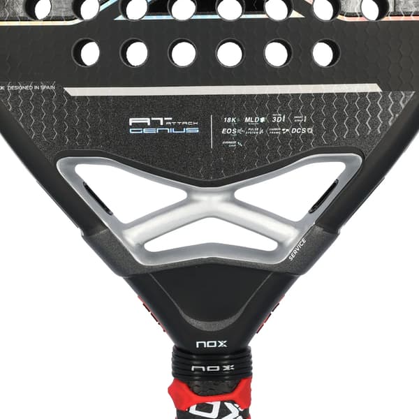 Nox AT Genius Attack 18K Agustín Tapia 2024 padelracket – Diamantform, 360-375 g, 18K kolfiber
