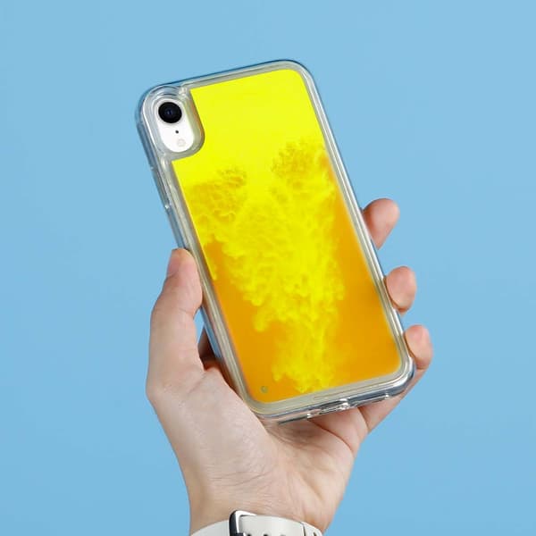 Liquid Neon Sand skal till iPhone XR - Orange