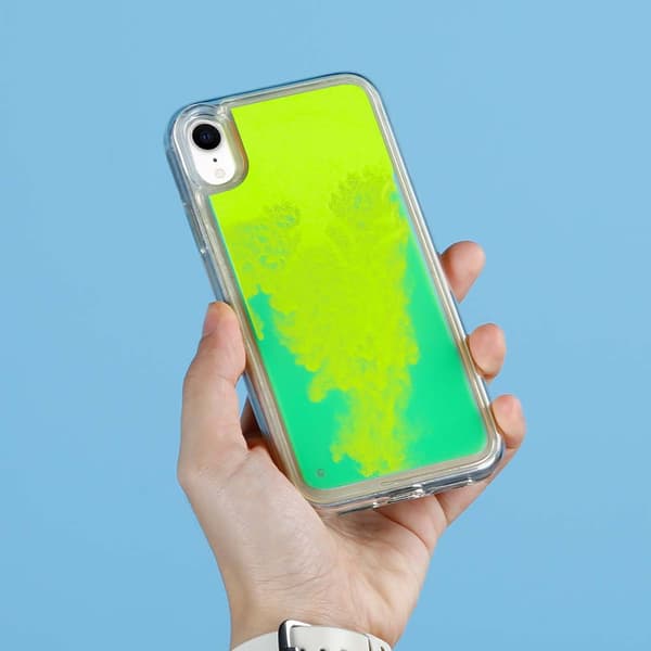 Liquid Neon Sand skal till iPhone XR - Grön