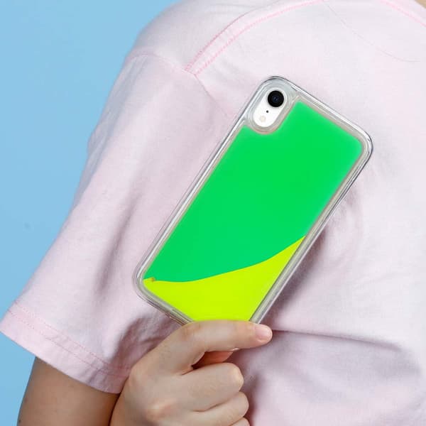 Liquid Neon Sand skal till iPhone XR - Grön