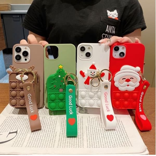 Reindeer Silicone Skal iPhone 11 - Brun