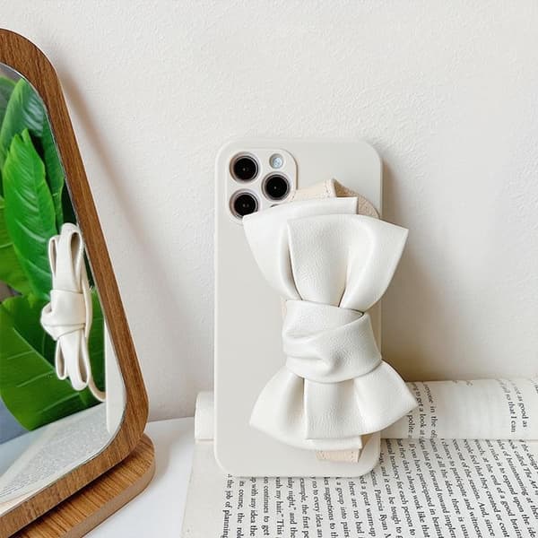 Bowknot Läderrem TPU Skal iPhone 13 Pro - Vit