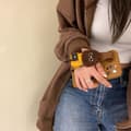 Miniatyrbild 6 av 6: Biscuitman Handrem iPhone 12 Skal - Brun