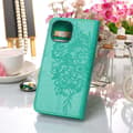 Miniatyrbild 6 av 7: iPhone 14 Pro Plånboksfodral Butterfly Flower Imprinted - Grön