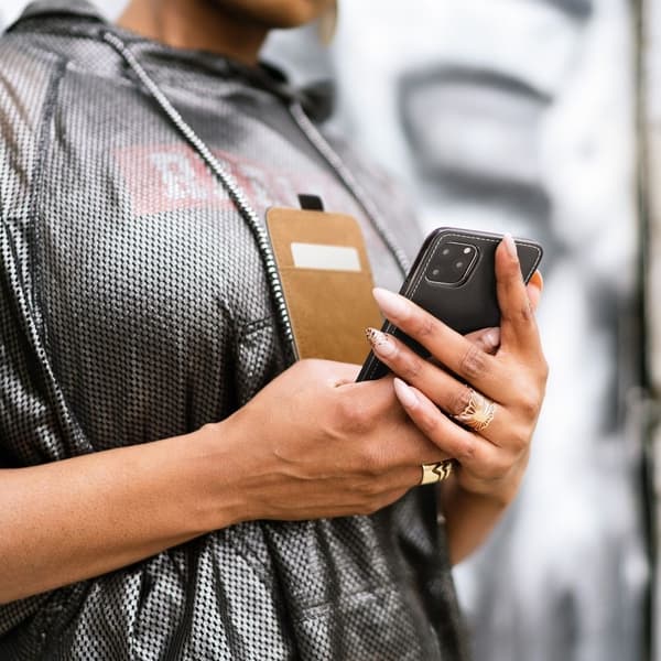 Huawei P30 Pro Fodral Slim Flexi Flip Konstläder - Svart