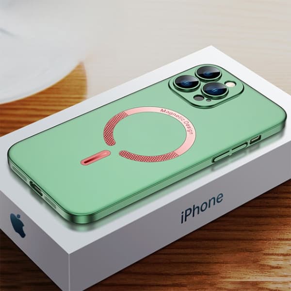 BOOM iPhone 13 Pro Skal Magsafe Ultra Thin - Grön