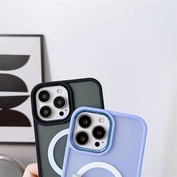 iPhone 14 Plus Mobilskal MagSafe Armored Matte - Svart