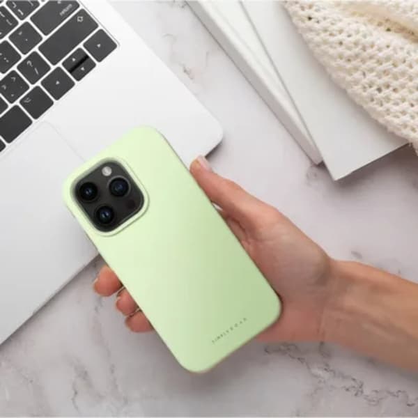 Roar iPhone 11 Pro Max Mobilskal Roar Cloud Skin - Ljusgrön