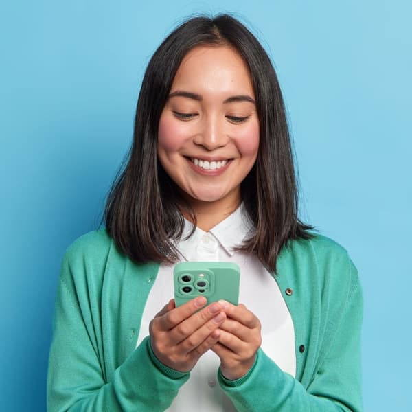 Roar Luna skal för iPhone 11 Pro Max Grön