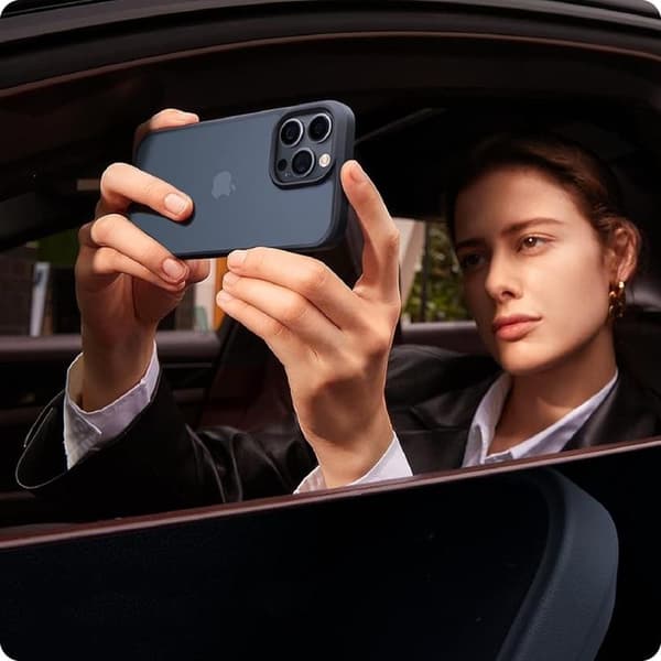 Tech-Protect iPhone 15 Pro Max Mobilskal Magmat - Matte Navy