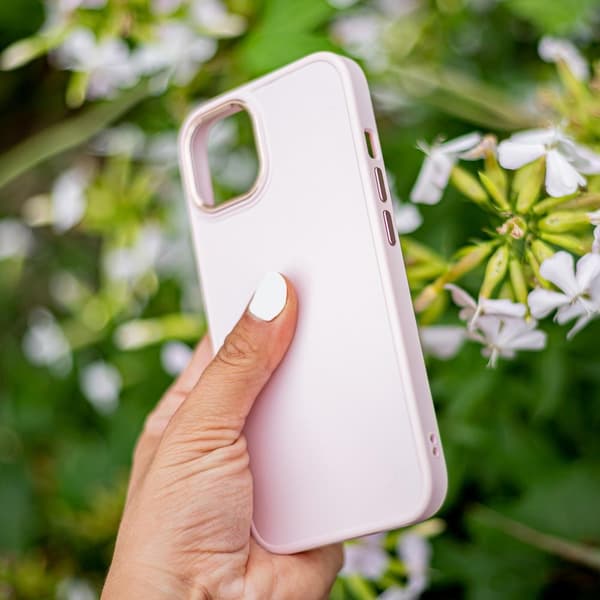 Satinfodral iPhone 13 Pro Rosa Elegant Skydd
