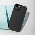 Miniatyrbild 9 av 11: Svart Satinskal till iPhone 13 Pro - Elegant Skyddande