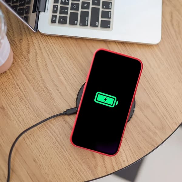 iPhone 16e Mobilskal Magsafe Silikon - Röd