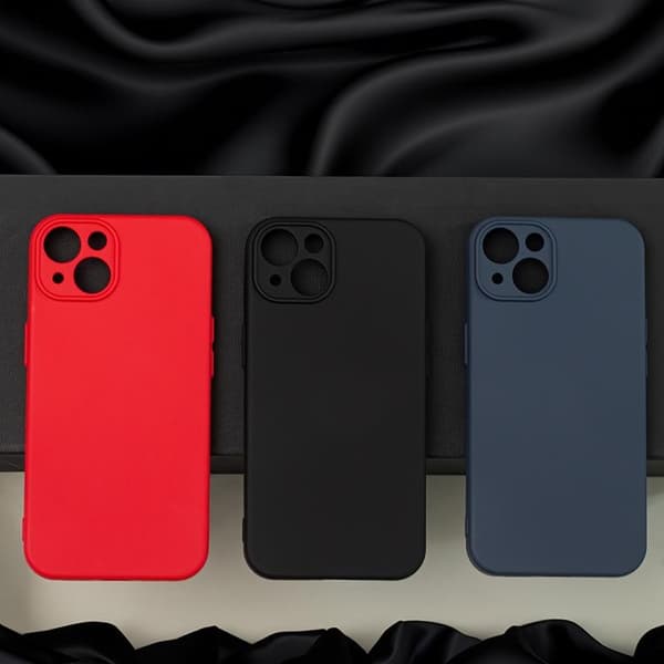iPhone 16e Mobilskal Silikon - Röd